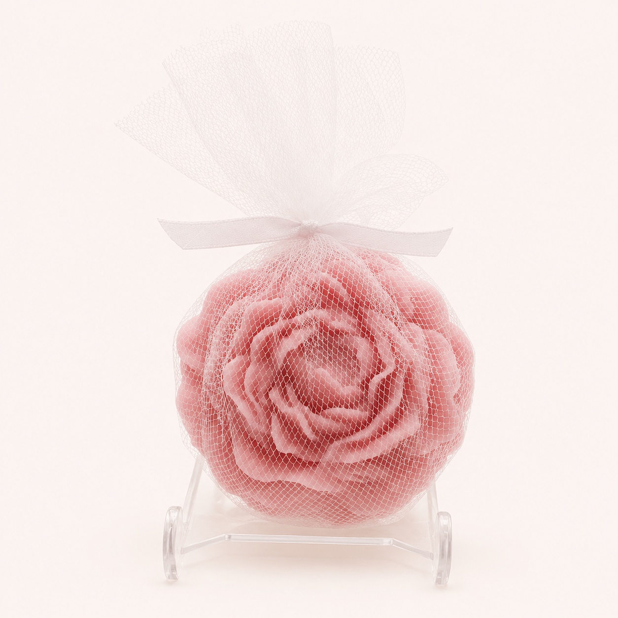 Ambientador em forma de rosa embalado em tule
